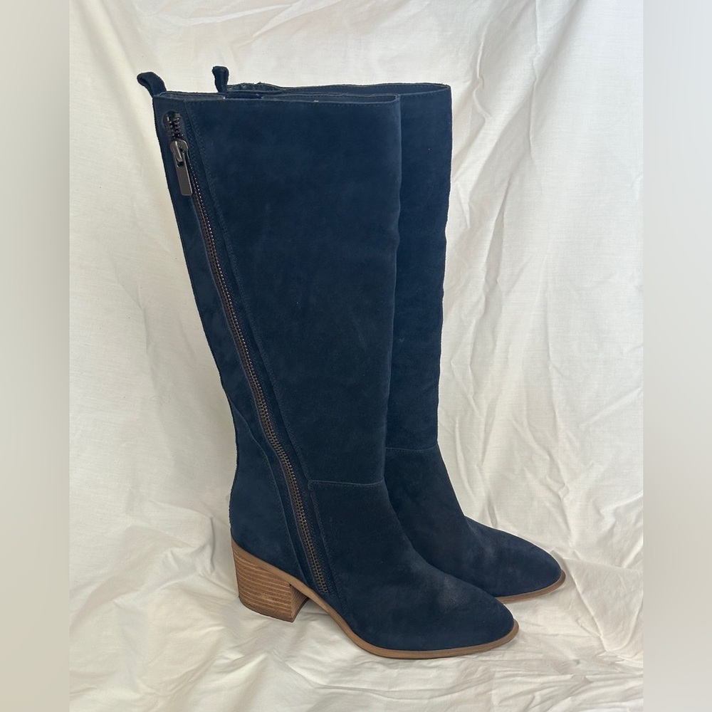 Carlos Santana Dark Blur Suede Block Heel Boots